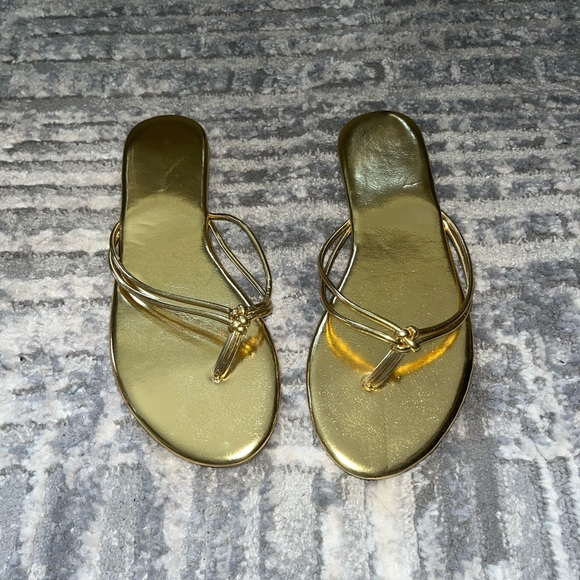 Shoes - Elegant Gold Women's Sandals